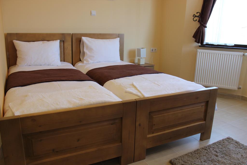 Bed and Breakfast Alice Panzio Gold Калокса Номер фото